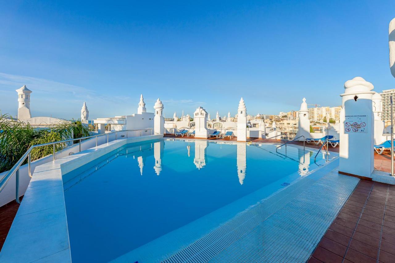 Atico Puerto Marina First Island With Sea Views And Rooftop Pool Benalmádena Kültér fotó